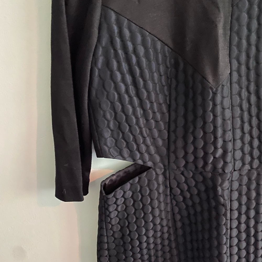 PRINGLE OF SCOTLAND CUTOUT DRESS - Picture 2 of 8